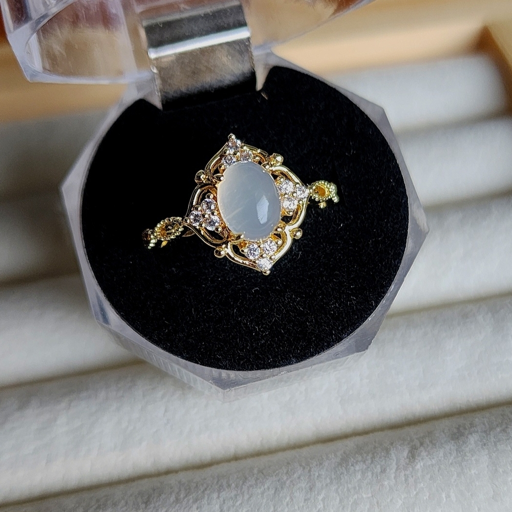 NWT Gold Celestial Faux Moonstone Ring Boho Vintage Filigree Oval Statement Ring